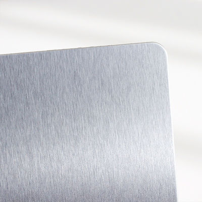 Plaque d'acier inoxydable PVD laminée à froid n ° 4 Finition panneau d'acier inoxydable décoratif pour mur intérieur