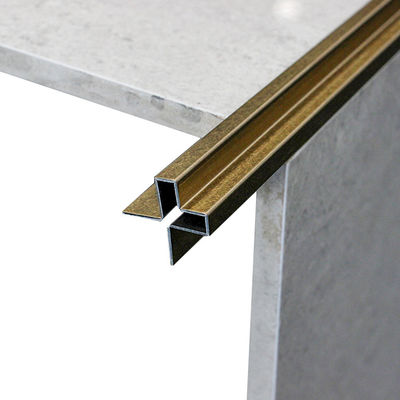 Équilibre de tuile de bord de mur d'acier inoxydable de film de PVC de la catégorie 304 de bande de tuile de décor